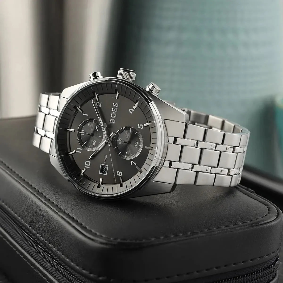 Hugo Boss Men's Watch Skytraveller 1514151